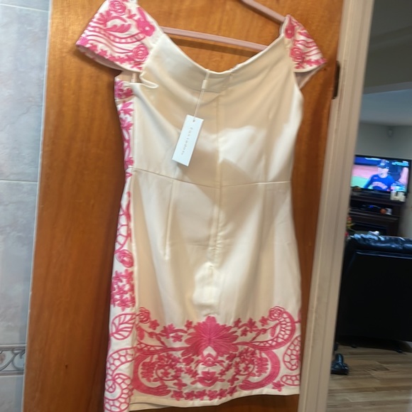 NWT MIXOLOGY PINK EMBROIDERED DRESS - Picture 3 of 6